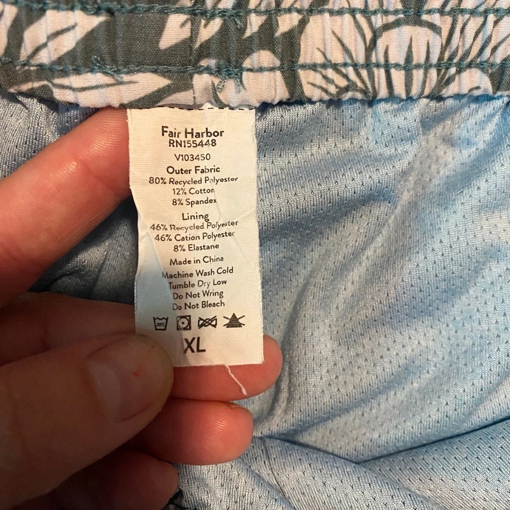 Fair Harbor The Bayberry Swim Trunks Green Floral Size XL